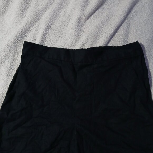 Banana Republic Factory Women's  Linen Blend Shorts - Picture 3 of 8